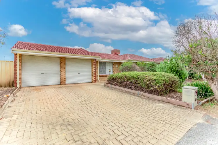Second view of Homely house listing, 32 Hemingway Drive, Camillo WA 6111
