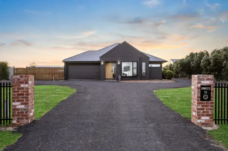 Second view of Homely house listing, 10 Woody Court, Bannockburn VIC 3331
