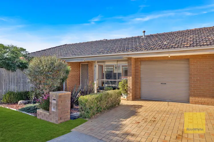 16 Irvine Court