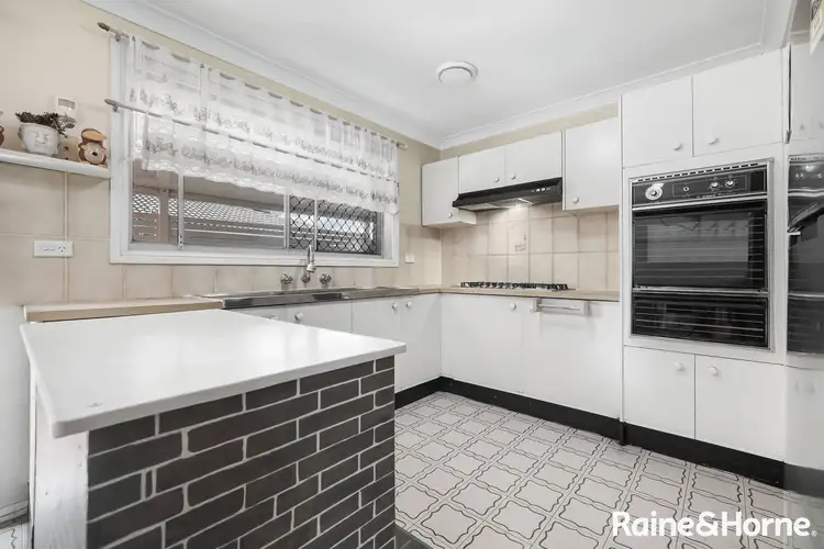 Fifth view of Homely villa listing, 5/6 Bensley Road, Macquarie Fields NSW 2564