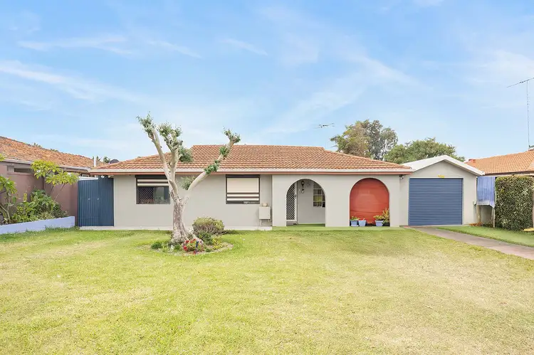 10 Sussex Street, Spearwood WA 6163