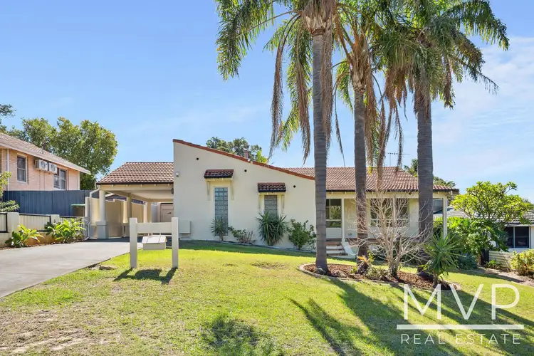 18 Benedick Road, Coolbellup WA 6163