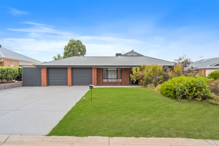 11 Bateman Street, Strathalbyn SA 5255