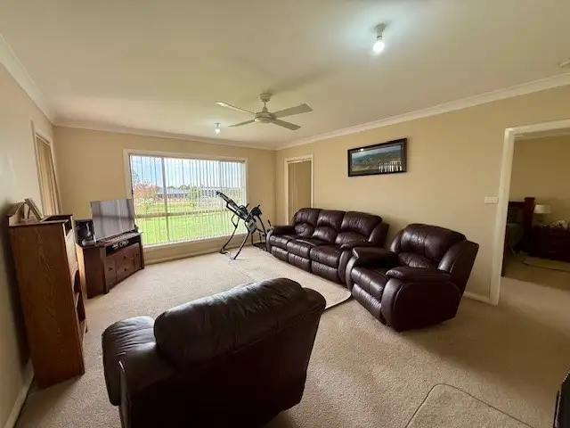 Fourth view of Homely house listing, 8 Qualitary Road, Merungle Hill NSW 2705