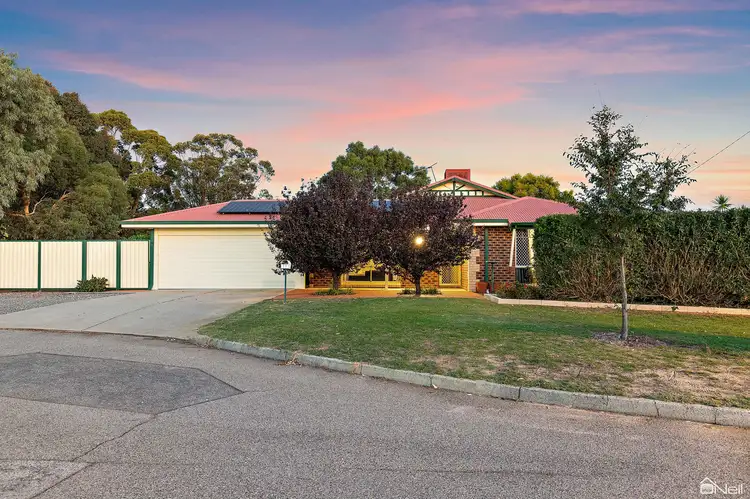11 Santara Court, Seville Grove WA 6112