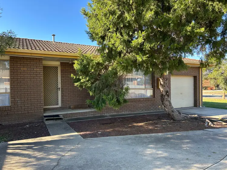 Main view of Homely unit listing, 1/3 Glendaloch Court, Lavington NSW 2641