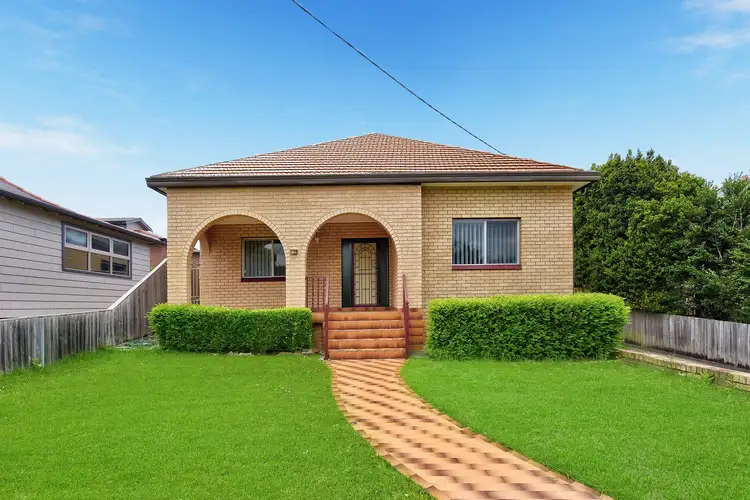 18 Nicholls Avenue, Haberfield NSW 2045