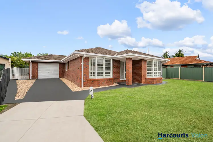 2A Darebin Avenue, Keilor Downs VIC 3038