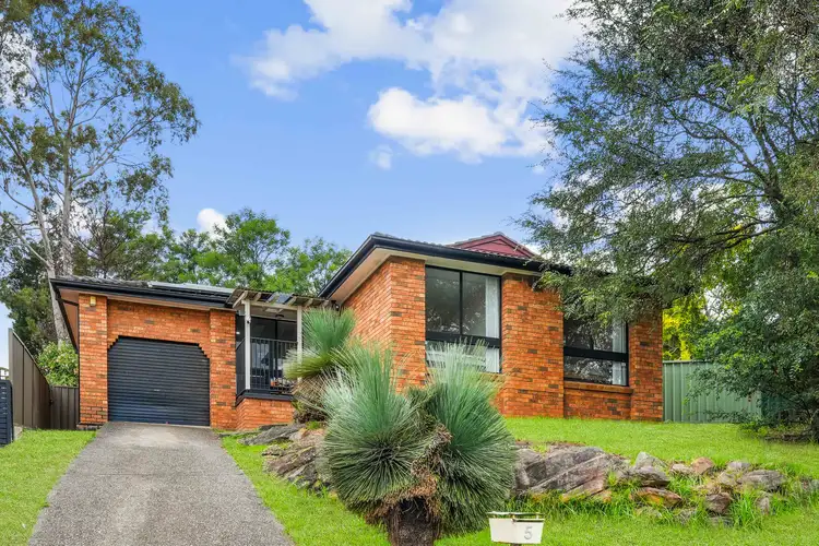 5 Ross Place, Minto NSW 2566