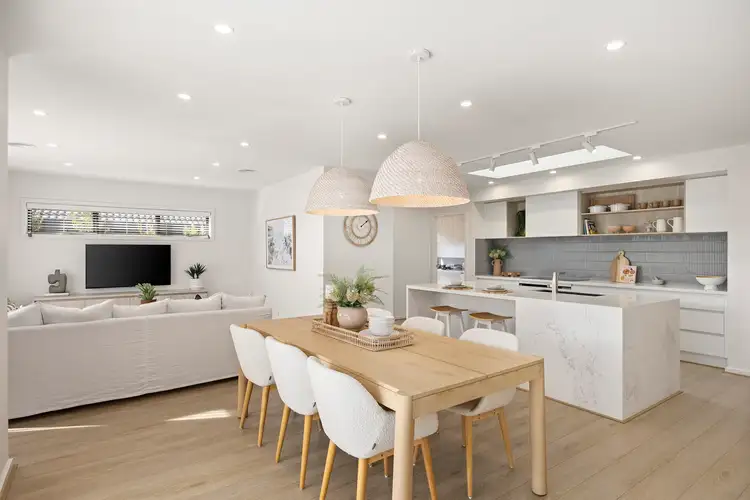 Sixth view of Homely house listing, 7 President Road, Sunbury VIC 3429