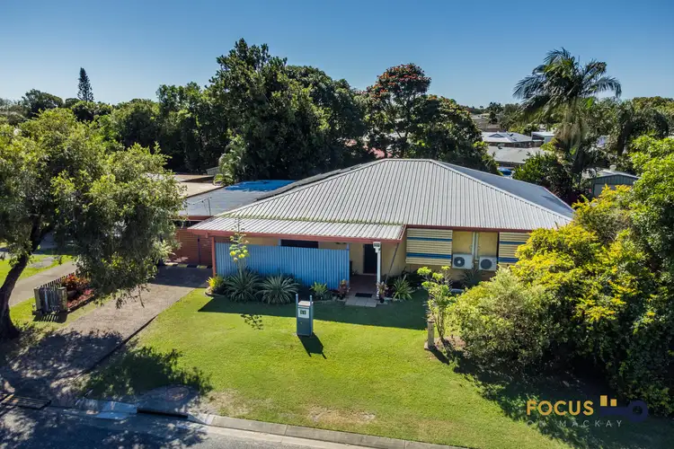 11 Farquhar Street, Beaconsfield QLD 4740