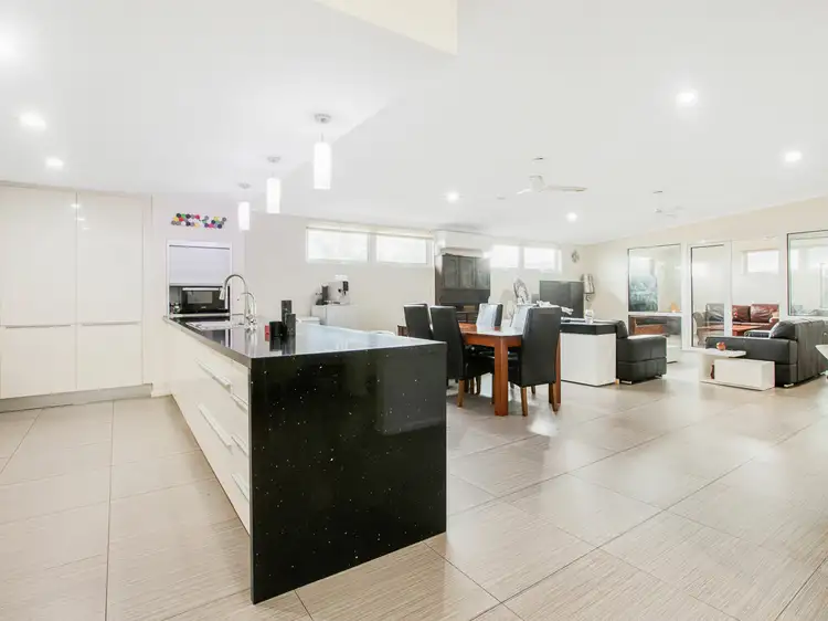 42 Rothschild Loop, Baynton WA 6714
