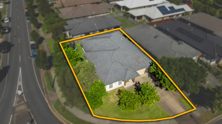 44 Swan Road