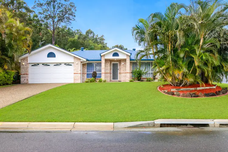 1 York Court, Pacific Pines QLD 4211