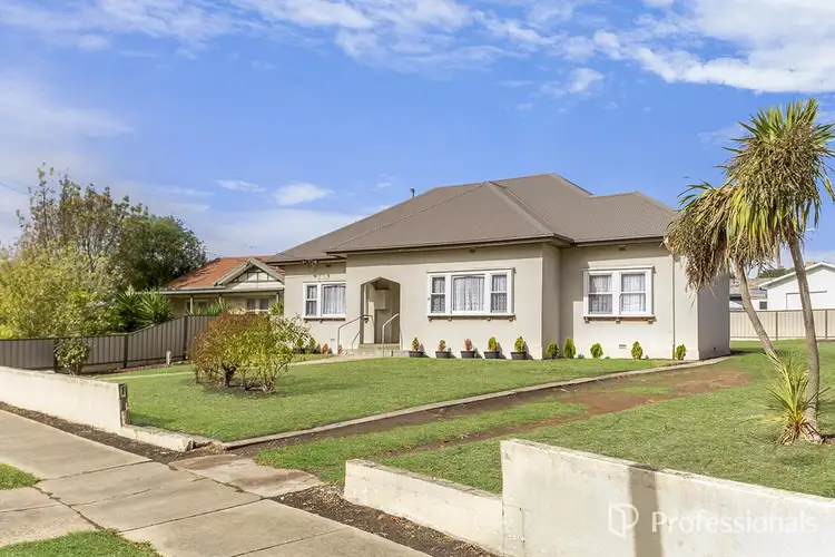 Main view of Homely house listing, 28 Scoresby Street, Hamilton VIC 3300