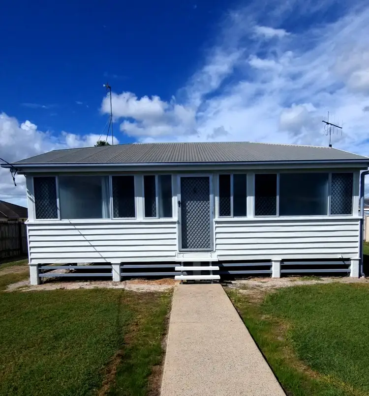 24 Dunn Road, Avenell Heights QLD 4670