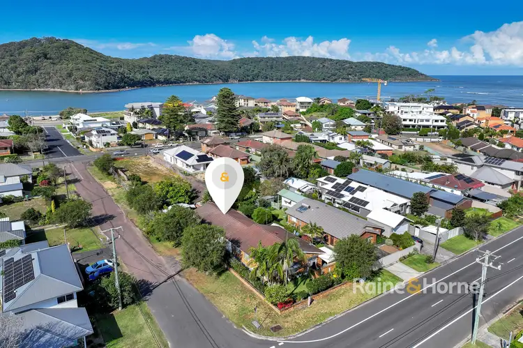 Second view of Homely villa listing, 2/158 Barrenjoey Road, Ettalong Beach NSW 2257