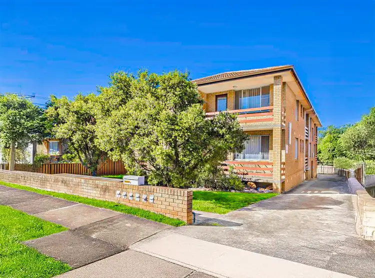 1/72 Phillip Street, Roselands NSW 2196