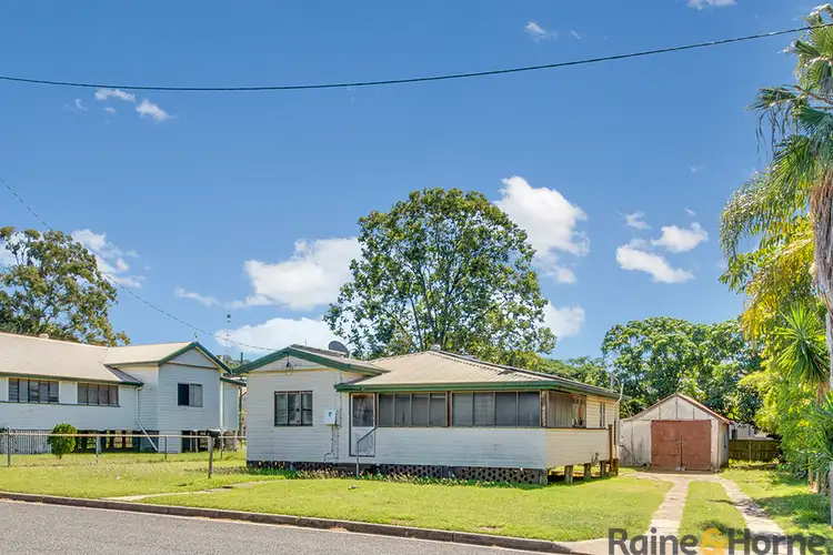 8 Roberts Street, South Gladstone QLD 4680