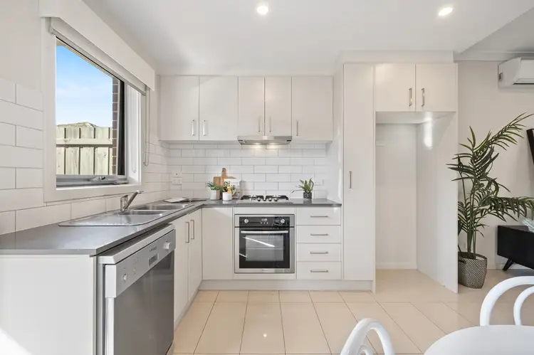 Fourth view of Homely unit listing, 2B Burton street, Lalor VIC 3075
