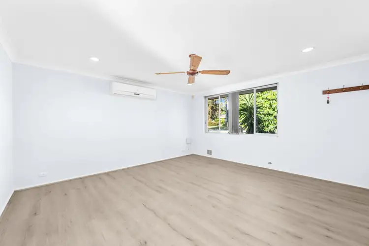 Fifth view of Homely house listing, 10 Redtingle Road, Camillo WA 6111