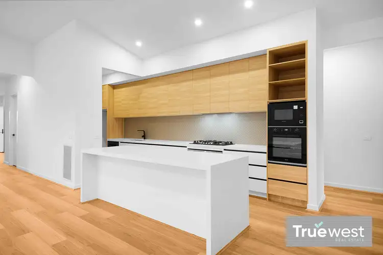 Sixth view of Homely house listing, 7 Marsden Way, Lara VIC 3212