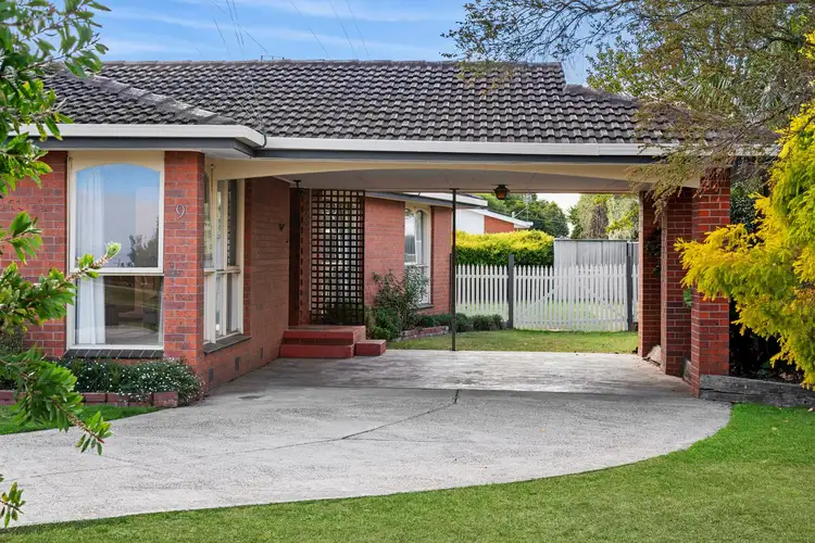 9 Troy Street, Colac VIC 3250