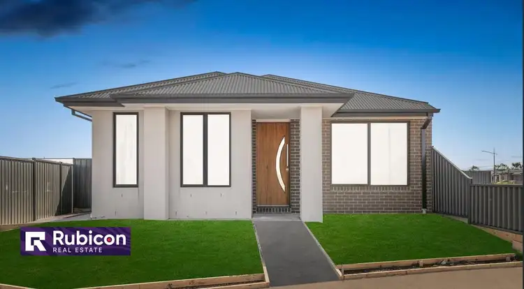 46 Uplands Crescent, Melton South VIC 3338