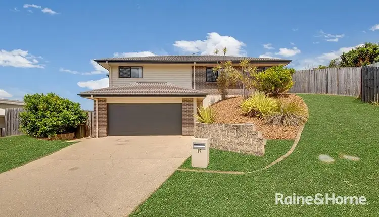 17 Wentworth Place, Glen Eden QLD 4680