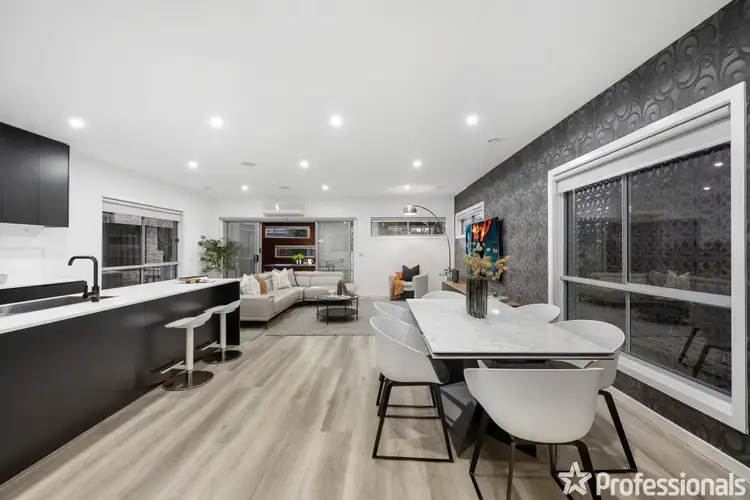 Fifth view of Homely house listing, 44 ARROYO PLACE, Caroline Springs VIC 3023