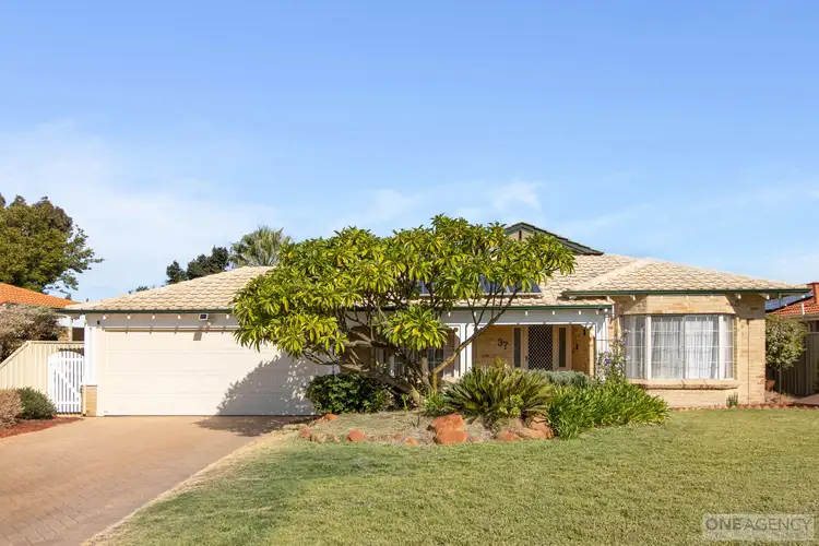 37 Redgum Way