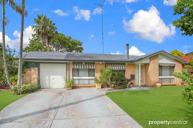 1 Tarpan Place, Emu Heights NSW 2750