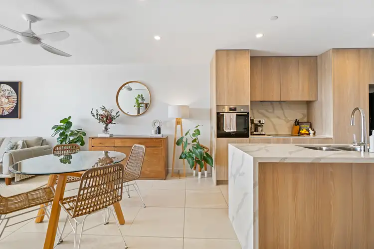 702/16 Seventh Avenue, Palm Beach QLD 4221