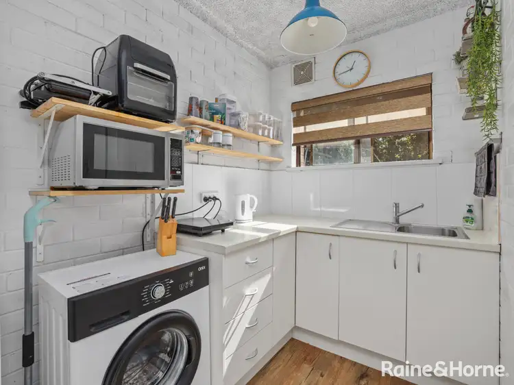 Fifth view of Homely house listing, 4/31 Seymour Street, Bathurst NSW 2795