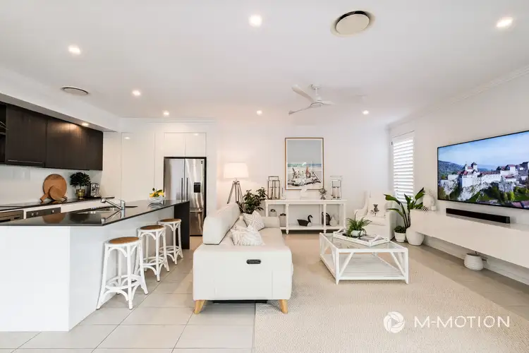Sixth view of Homely house listing, 2/2 St Pauls Place, Isle of Capri QLD 4217
