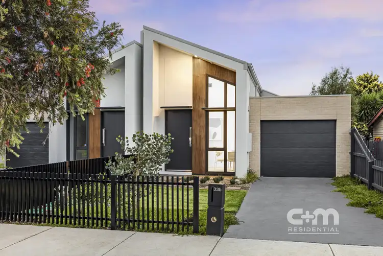 33b Anselm Grove, Glenroy VIC 3046