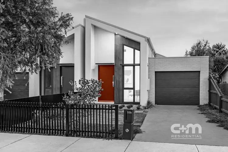 33b Anselm Grove, Glenroy VIC 3046