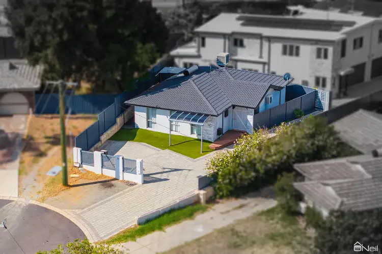 11 Westminster Court, Armadale WA 6112