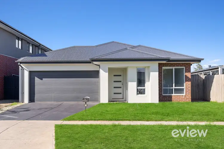 21 Buckland Circuit, Werribee VIC 3030