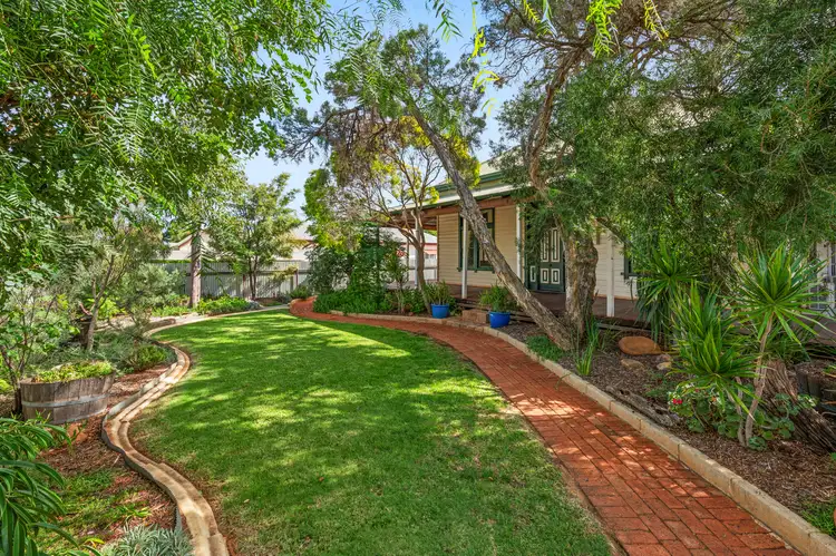 66 Lewis Street, Lamington WA 6430
