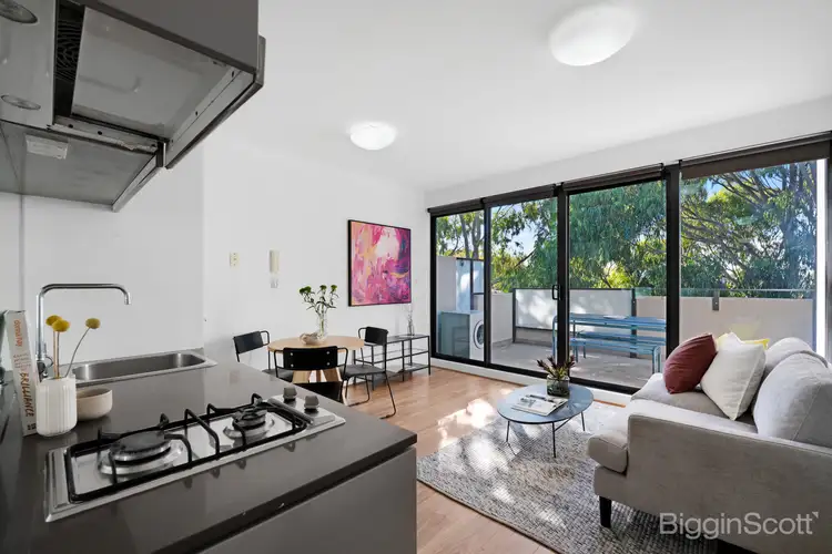 303/80 Ormond Street, Kensington VIC 3031
