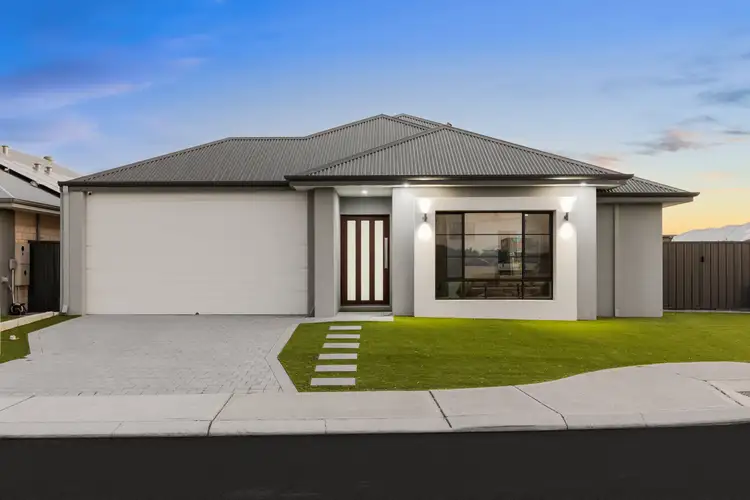15 Everlasting Avenue, Piara Waters WA 6112