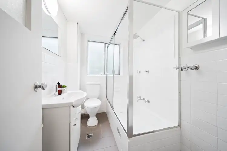 Fifth view of Homely apartment listing, 16/4 Murray Street, Lane Cove NSW 2066