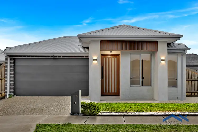 16 Station Parade, Donnybrook VIC 3064