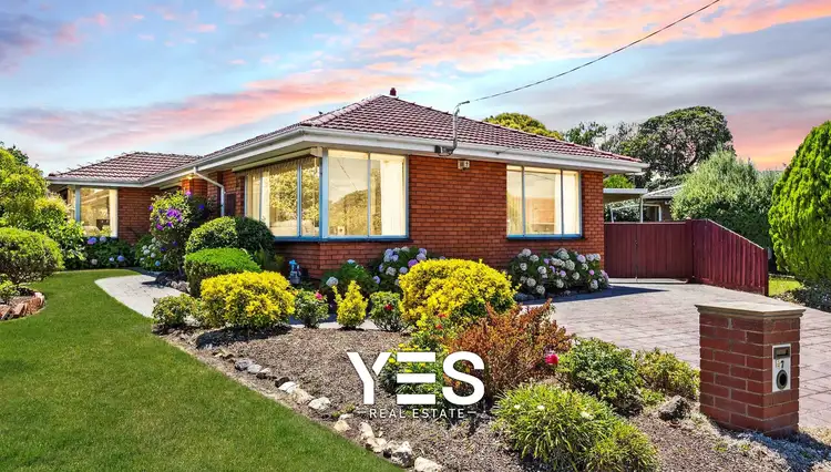 7 Milton Crescent, Mulgrave VIC 3170