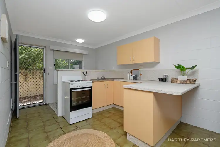 Fourth view of Homely unit listing, 2/86 Stagpole Street, West End QLD 4810