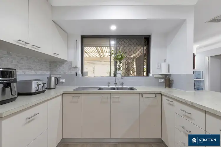 Sixth view of Homely house listing, 5 Glencairn Way, Parkwood WA 6147