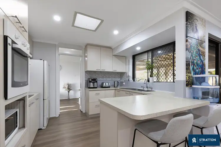 Seventh view of Homely house listing, 5 Glencairn Way, Parkwood WA 6147