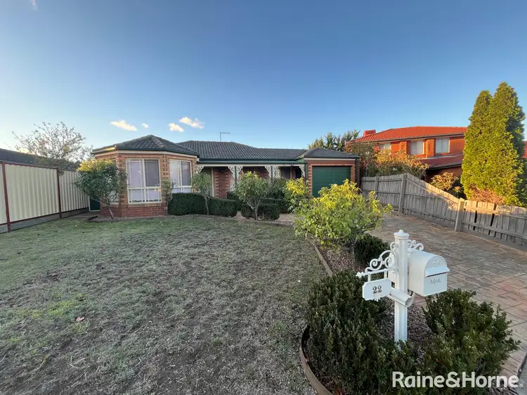 22 Billungah Place, Burnside VIC 3023