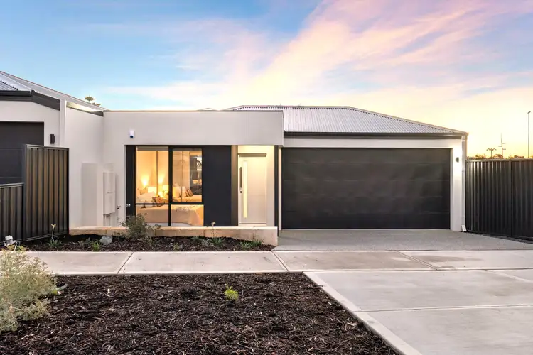 19 Wychcross Street, Westminster WA 6061